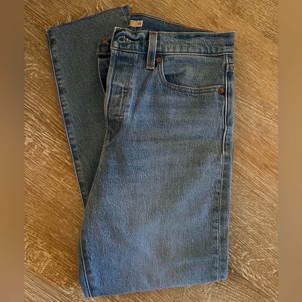 Levi’s Wedgie Jeans